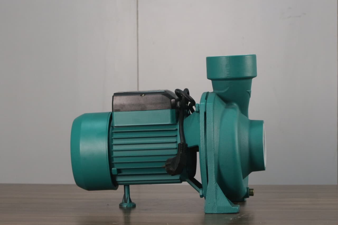 Omax Monoblock Agriculture Pump 180-230V